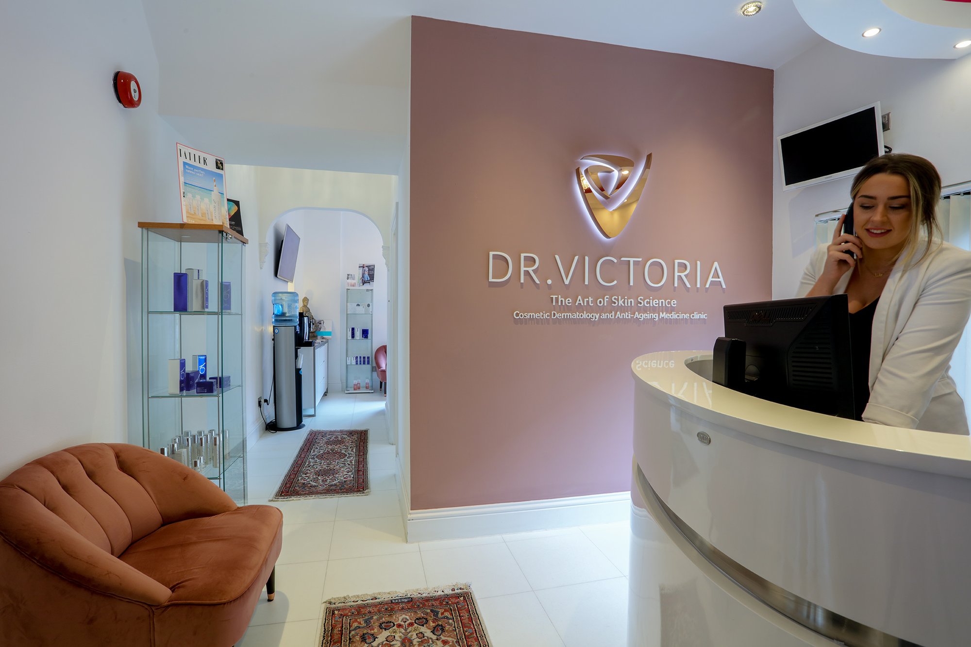 Dr Victoria Clinic reception, Winchester